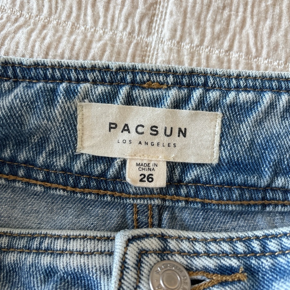 Pacsun Mini Light Wash Jean Skirt with Pockets Size 26 Length 15in - Picture 3 of 7